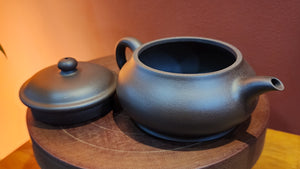 Ming Lu 明炉, 170ml, Lao Zi Ni 老紫泥, by our Collaborative Craftsman Chen Fa Chu 陈法初。