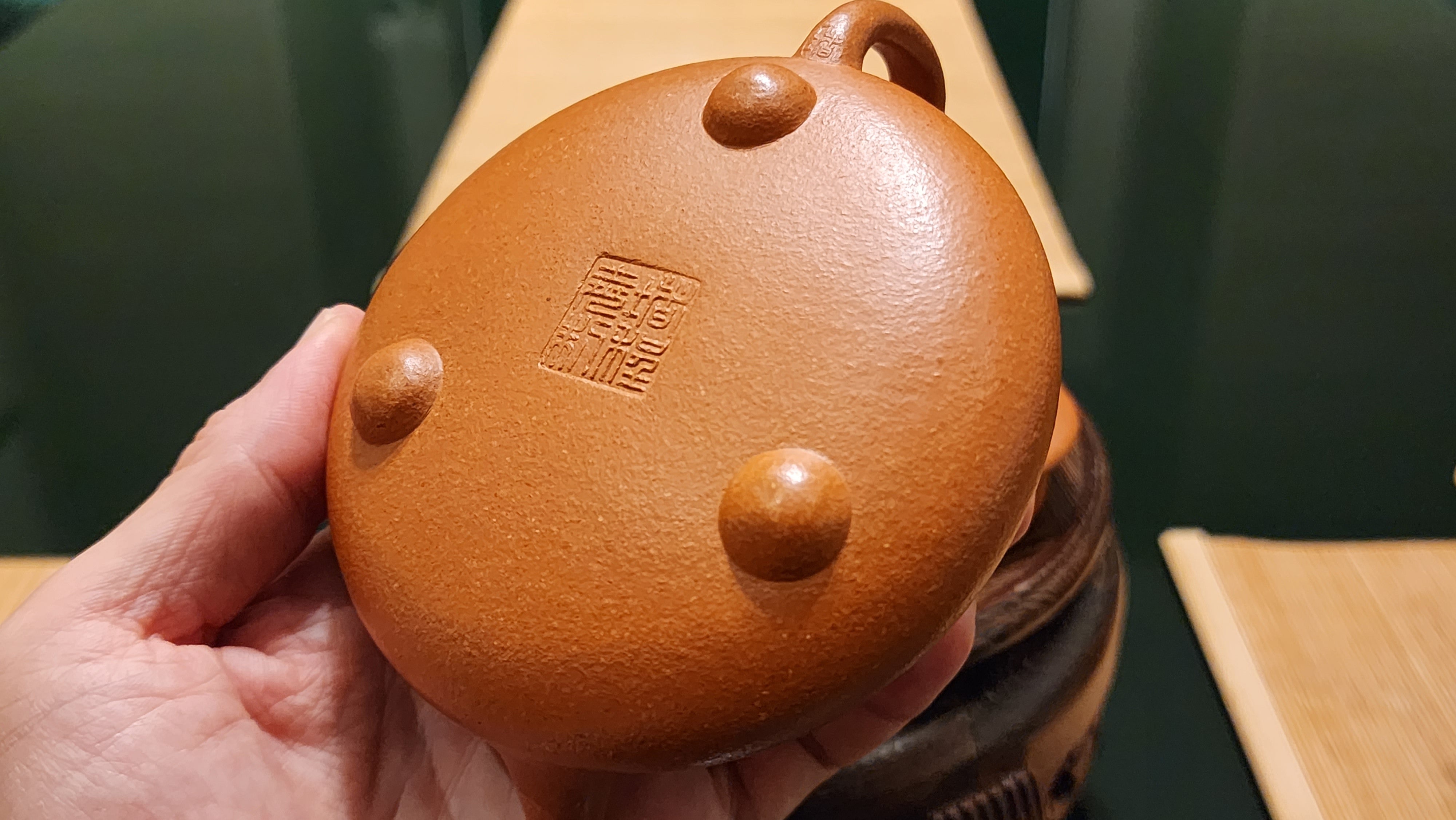 Shi Piao (Ping Gai Shi Piao) 平盖石瓢, 200ml, Gu Fa Lian Ni (Most Archaic Clay Forming) ~ JiangPoNi *古法练泥~降坡泥, L4 Assoc Master Du Cheng Yao 堵程尧。