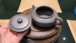 Zhou Pan 周盘 (ZhongFang ZhouPan 仲芳周盘), 185ml, Gu Fa Lian Ni (Most Archaic Clay Forming) ~ Qing Hui Duan Ni *古法练泥~青灰段泥, L4 Assoc Master Du Cheng Yao 堵程尧。