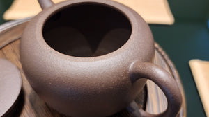 Ping Guo 苹果, 135ml, Gu Fa Lian Ni (Most Archaic Clay Forming) ~ Qing Hui Duan Ni *古法练泥~青灰段泥, L4 Assoc Master Du Cheng Yao 堵程尧。