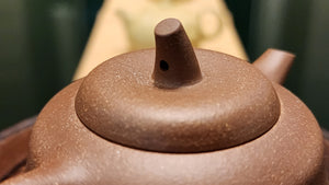 Hu Lu 葫芦, 180ml, Gu Fa Lian Ni (Most Archaic Clay Forming) ~ Lao Duan Ni *古法练泥~老段泥, L4 Assoc Master Du Cheng Yao 堵程尧。