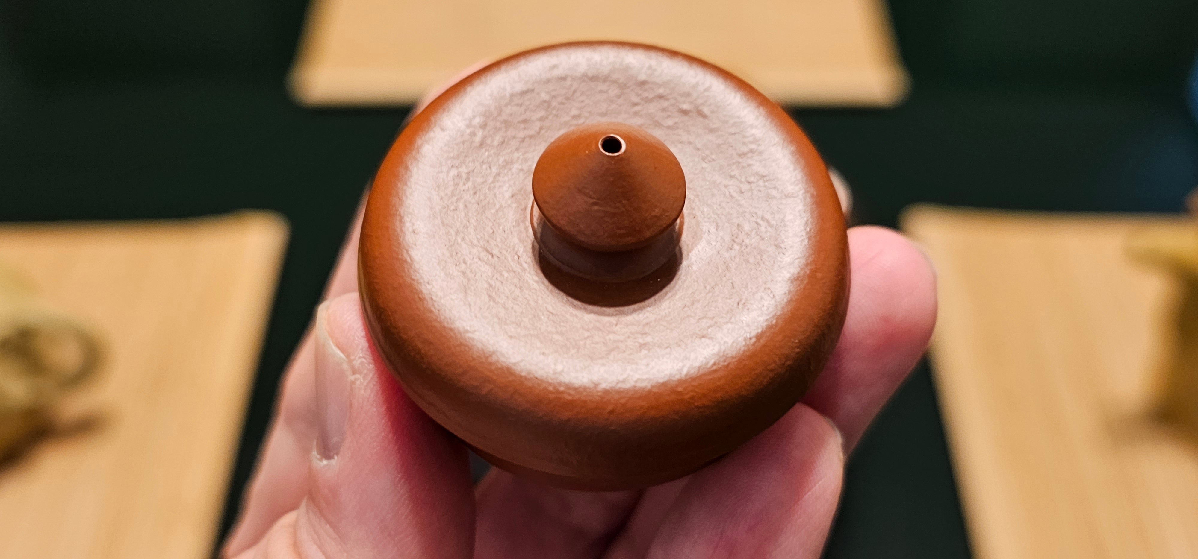 Long Dan 龙蛋, 150ml, Gu Fa Lian Ni (Most Archaic Clay Forming) ~ XiaoMeiYao ZhuNi *古法练泥~小煤窑朱泥, L4 Assoc Master Du Cheng Yao 堵程尧