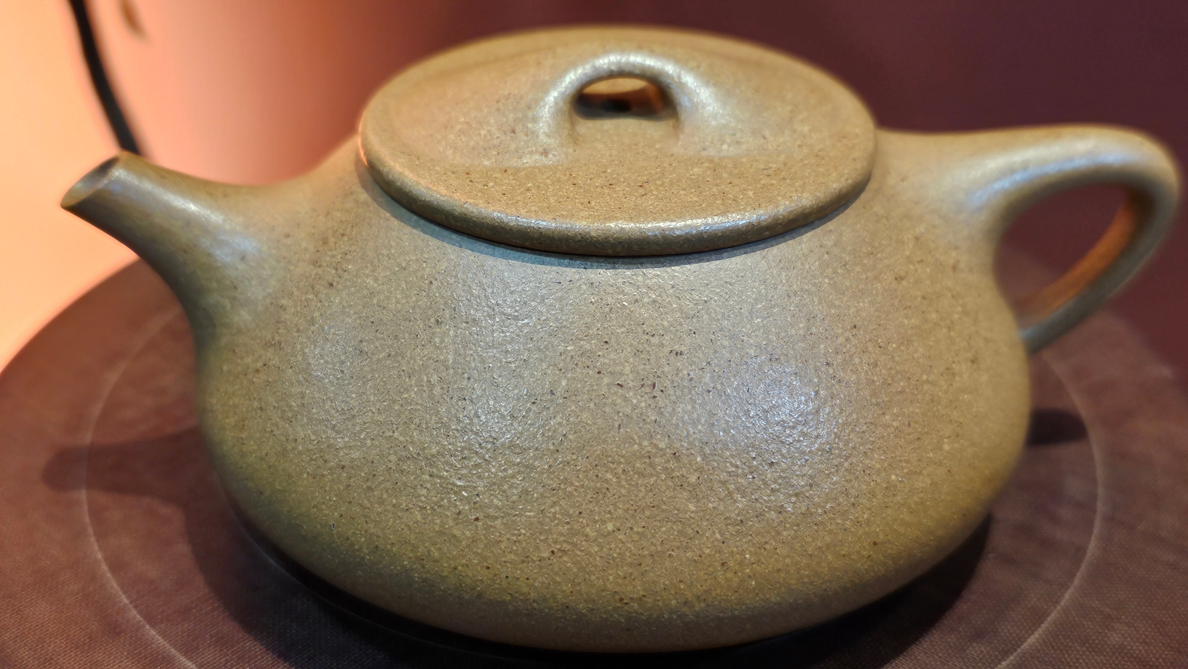 Shi Piao (Man Piao) 满瓢, 237.2ml, Duan Ni 段泥, by Craftsman Xu Gui Zhen 徐桂珍。