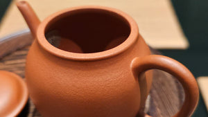 Weng Xing 翁形, 145ml, Gu Fa Lian Ni (Most Archaic Clay Forming) ~ Qing Shui Ni *古法练泥~清水泥, L4 Assoc Master Du Cheng Yao 堵程尧。