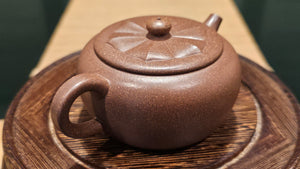 Lian Pu 莲蒲, 165ml, Gu Fa Lian Ni (Most Archaic Clay Forming) ~ Di Cao Qing with Duan Ni (Tiao Sha combination) *古法练泥~底槽青+段泥(调砂), L4 Assoc Master Du Cheng Yao 堵程尧。