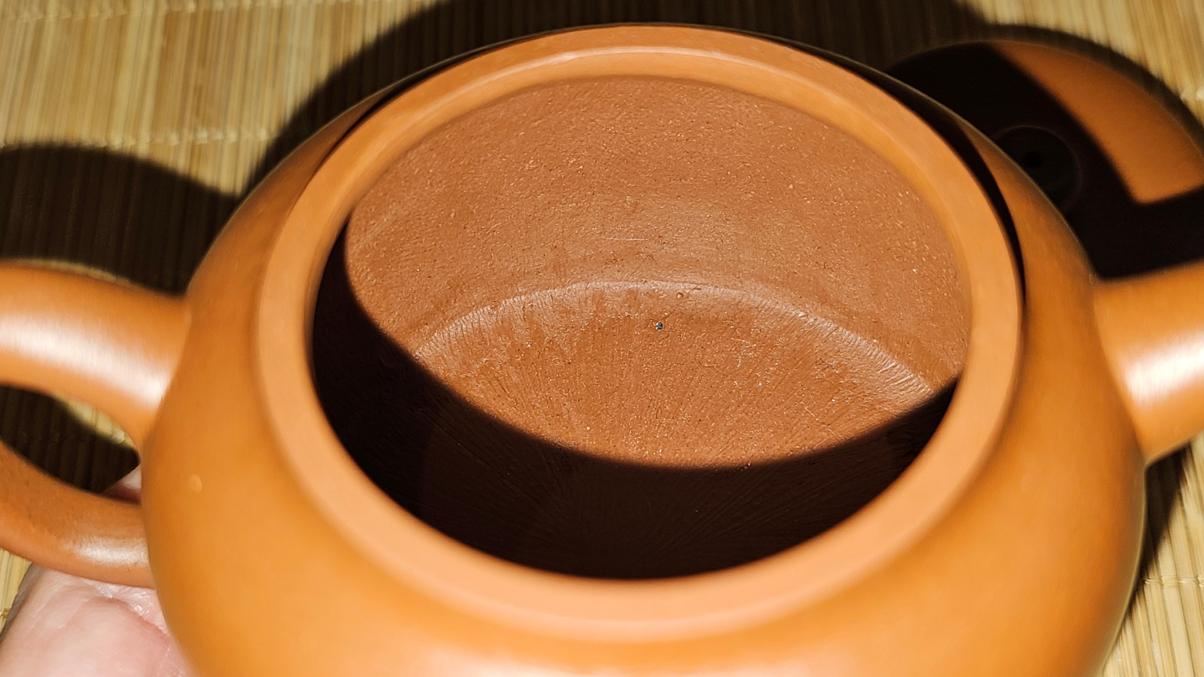 Chun Shui Tang 春水堂, 120ml, Gu Fa Lian Ni (Most Archaic Clay Forming) ~ Zhao Zhuang Zhu Ni *古法练泥~赵庄朱泥, L4 Assoc Master Du Cheng Yao 堵程尧