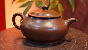 Ming Lu 明炉, 129.0ml, Xiao Mei Yao Zhu Ni 小煤窑朱泥, by Craftsman Wang Xing 王兴。