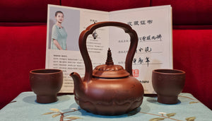 明月何曾照两乡 "Ming Yue He Ceng Zhao Liang Xiang", Qing Shui Ni ~ Designed & Crafted by L3A Master Consummate Artist Li Yan Ru 李艳如。Bronze Winner of the 2023, 3rd Cross Straits Ceramic Arts Design Grand Competition!  With Laminated Award Copy.-Sold to Mr A.S.!🇸🇬