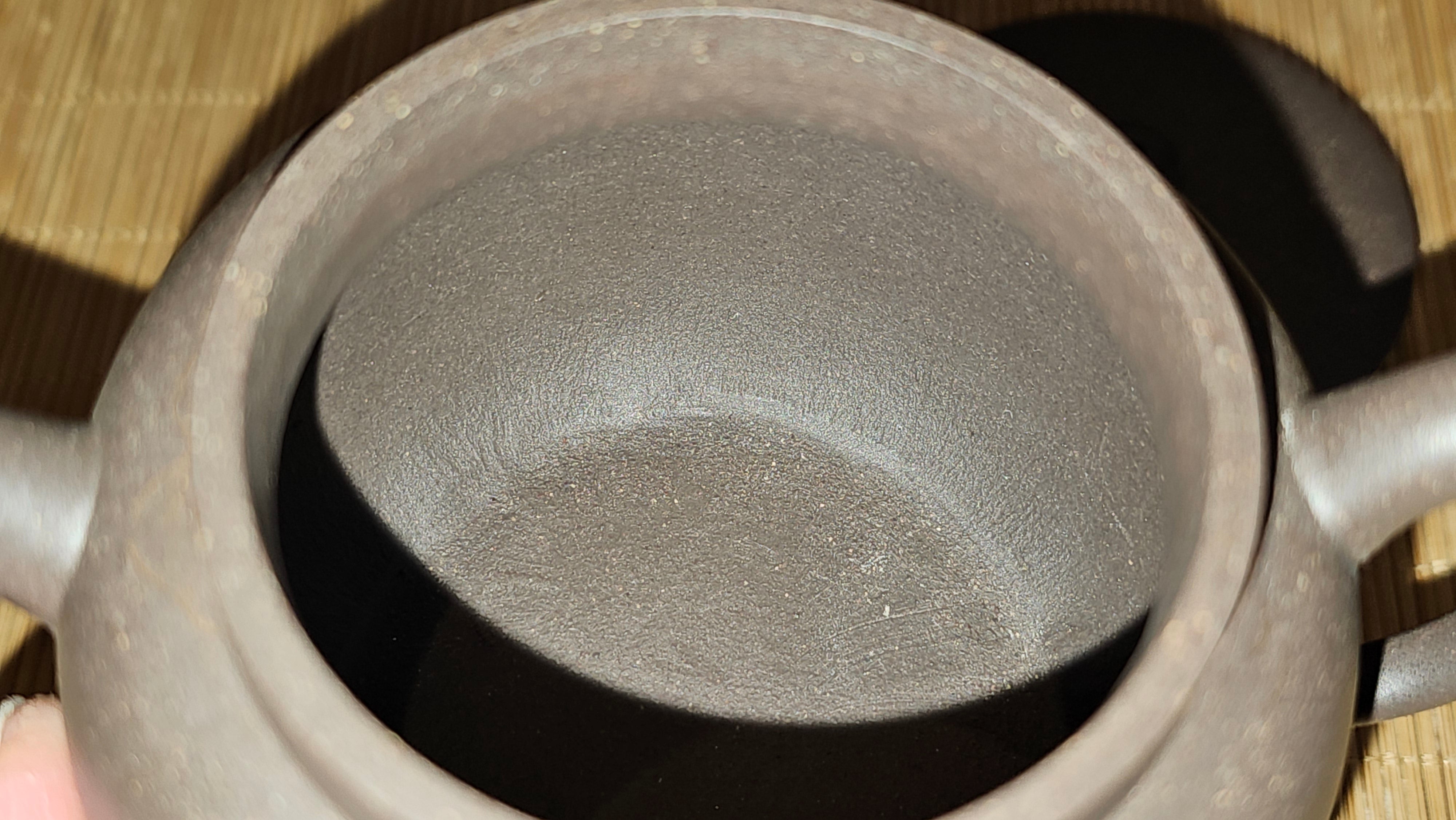 Ping Gai Gong Deng 平盖宫灯, 210.5ml, Gu Fa Lian Ni (Most Archaic Clay Forming) ~ Qing Hui Duan Ni *古法练泥~青灰段泥, L4 Assoc Master Du Cheng Yao 堵程尧