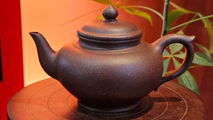 Xiao Ying 笑樱, 266.7ml, Lao Zi Ni 老紫泥 (Particular High Graininess, and Low Sieve Count), by Craftsman Chen Fa Chu 陈法初。