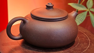 Han Jiang 寒江, 221.0ml, Di Cao Qing Zi Ni 底槽青紫泥, by Craftsman Gu Xiao Ming 顾小明。