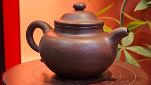 Lian Zi 莲子, 259.9ml, Lao Zi Ni 老紫泥 (Particular High Graininess, and Low Sieve Count), by Craftsman Chen Fa Chu 陈法初。