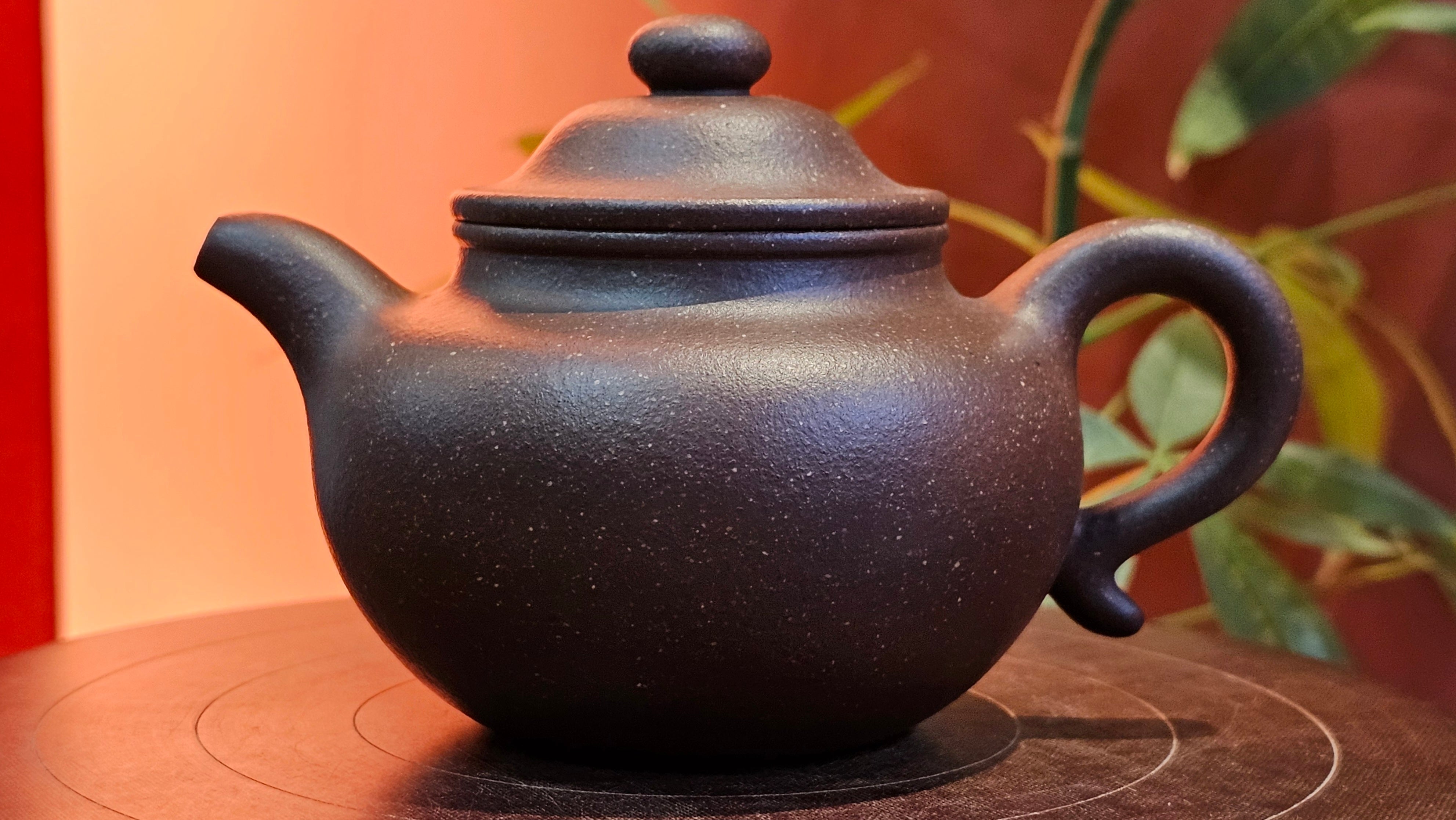 Lian Zi 莲子, 189.5ml, Lao Zi Ni 老紫泥 (Particular High Graininess, and Low Sieve Count), by Craftsman Chen Fa Chu 陈法初。