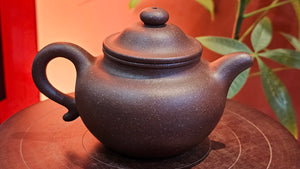 Lian Zi 莲子, 189.5ml, Lao Zi Ni 老紫泥 (Particular High Graininess, and Low Sieve Count), by Craftsman Chen Fa Chu 陈法初。