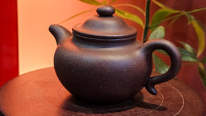 Lian Zi 莲子, 187.8ml, Lao Zi Ni 老紫泥 (Particular High Graininess, and Low Sieve Count), by Craftsman Chen Fa Chu 陈法初。