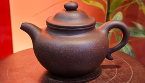 Lian Zi 莲子, 187.8ml, Lao Zi Ni 老紫泥 (Particular High Graininess, and Low Sieve Count), by Craftsman Chen Fa Chu 陈法初。