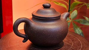 Lian Zi 莲子, 187.8ml, Lao Zi Ni 老紫泥 (Particular High Graininess, and Low Sieve Count), by Craftsman Chen Fa Chu 陈法初。