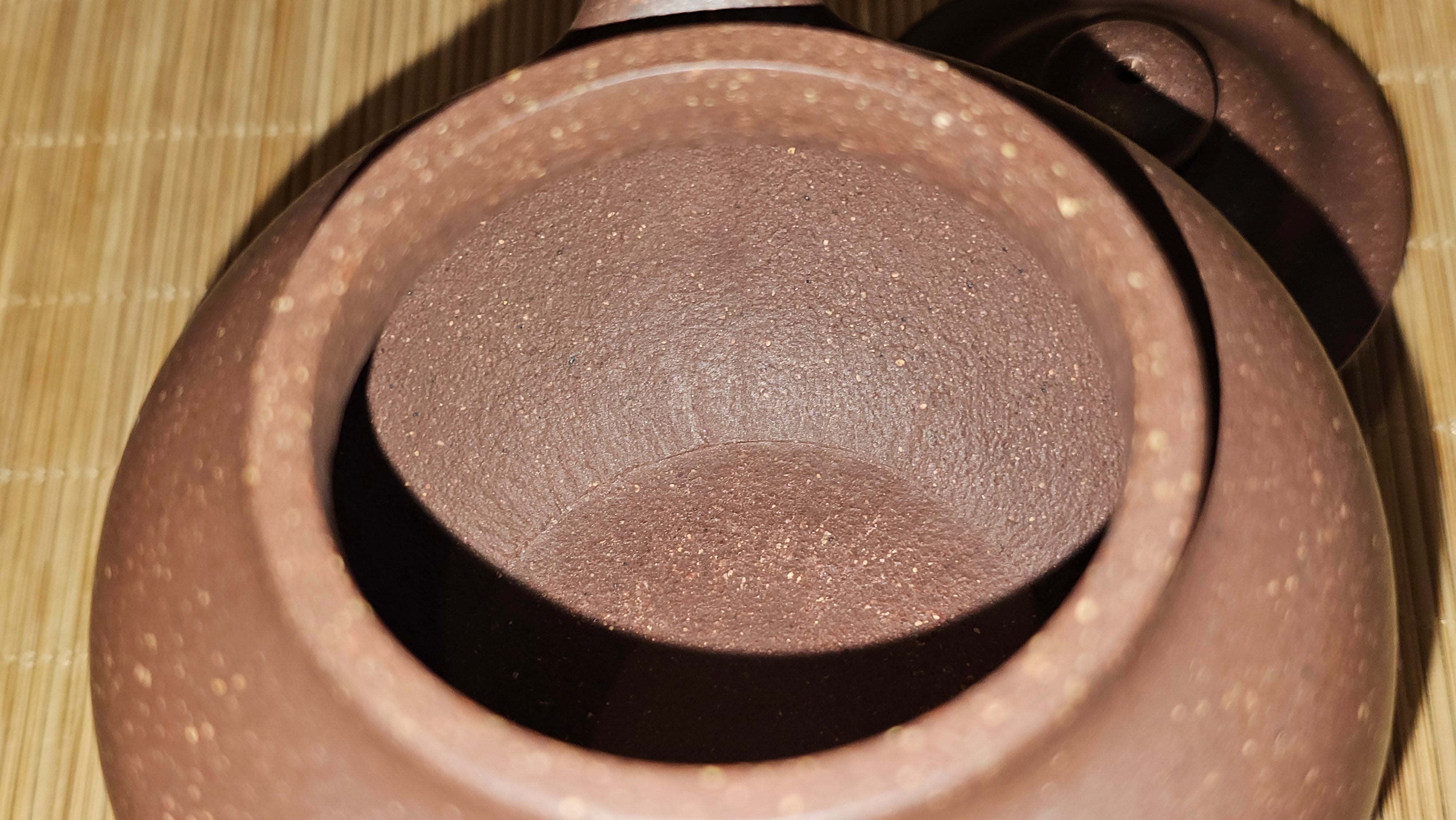 Lian Zi 莲子, 187.8ml, Lao Zi Ni 老紫泥 (Particular High Graininess, and Low Sieve Count), by Craftsman Chen Fa Chu 陈法初。