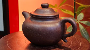 Lian Zi 莲子, 189.1ml, Lao Zi Ni 老紫泥 (Particular High Graininess, and Low Sieve Count), by Craftsman Chen Fa Chu 陈法初。