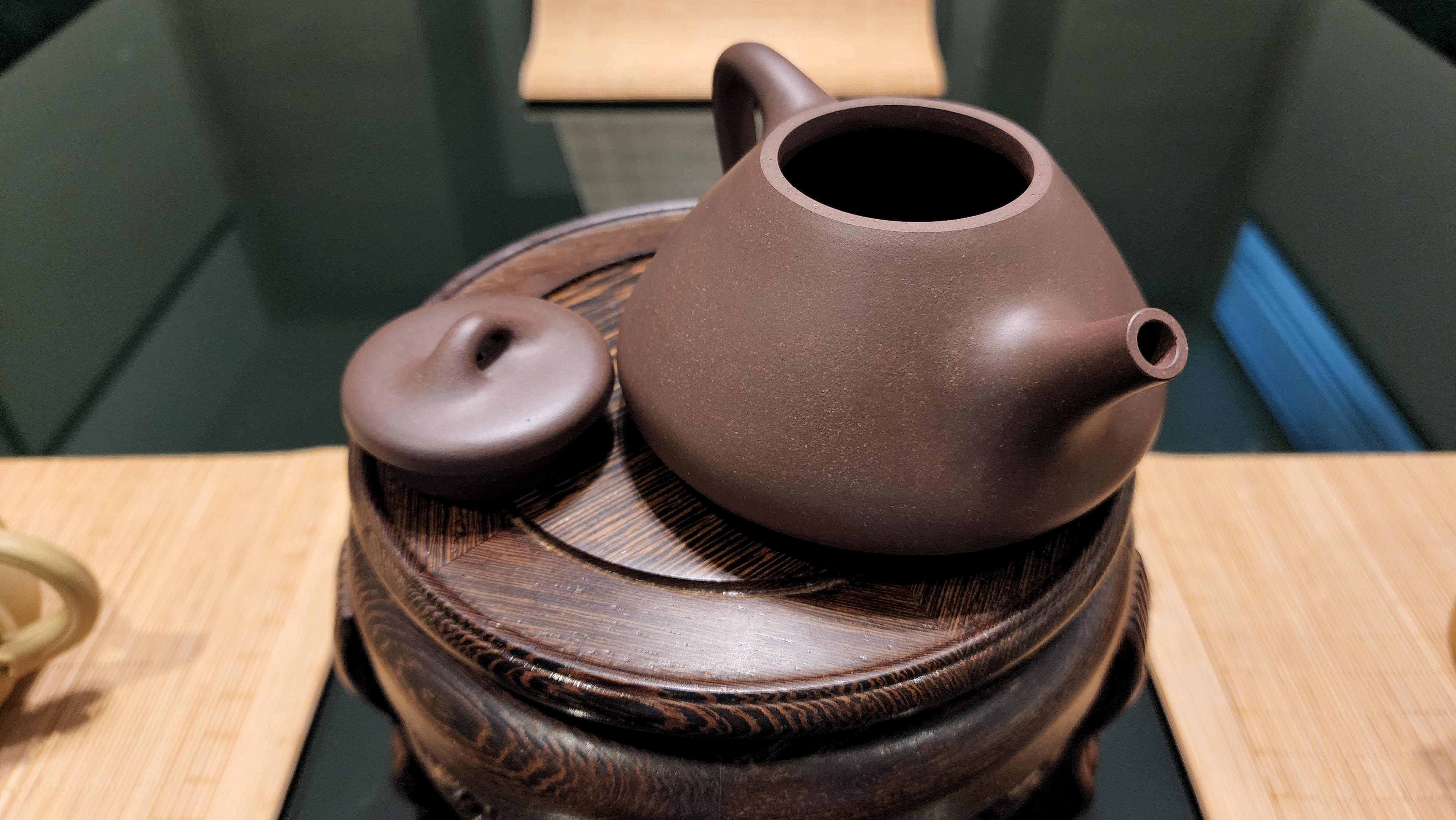 Zi Ye Shi Piao 子冶石瓢, ZiNi, 紫泥, 260ml, by our collaborative Craftsman Chen Fa Chu 陈法初。