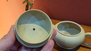 Shui Ping : Special : Exquisite *Thin-Walled*, 100% BenShan LüNi, SHUI PING Pot, 薄胎, 本山绿泥, 水平壶  made by L4 Assoc Master Artist Zhang Ke 助理工艺美术师, 张轲。- sold to our European patron in December 2021