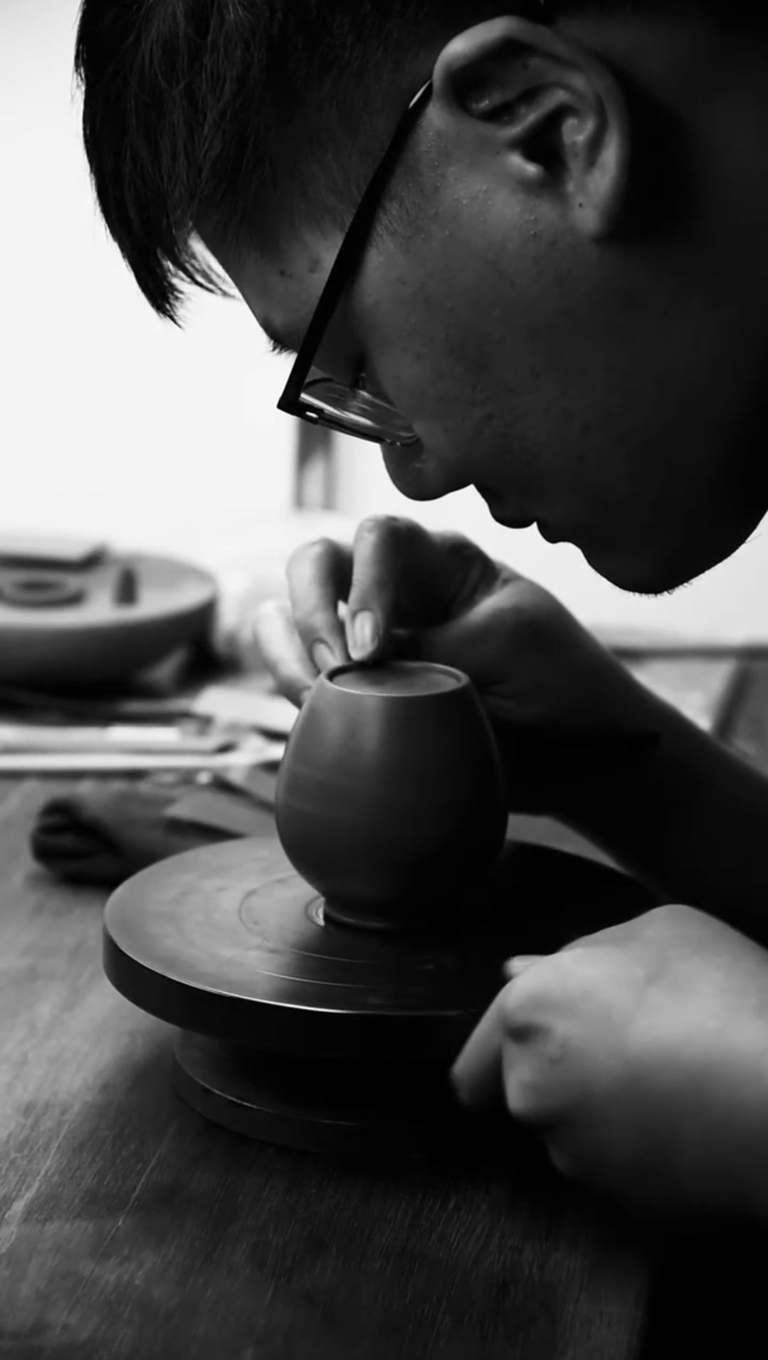 Sang Bian 桑扁, Gu Fa Lian Ni (Most Archaic Clay Forming) ~ Zhu Ni *古法练泥~朱泥, L4 Assoc Master Du Cheng Yao 堵程尧。